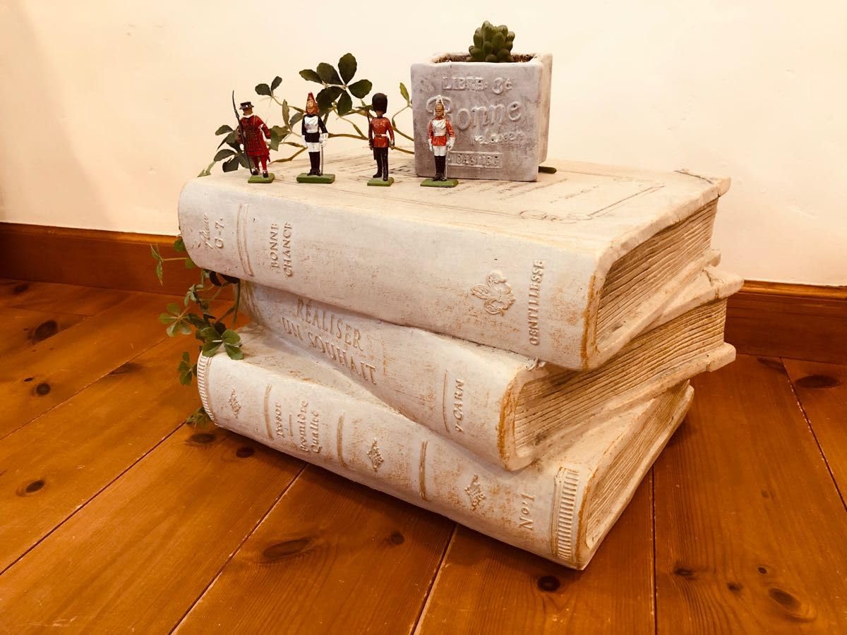 Amazon.co.jp: ブック型花台 インテリア インテリア雑貨 ガーデン